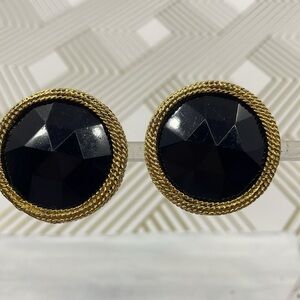Vintage 1980 Les Bernard Black Cabochon Gold Tone Clip On Earring Set